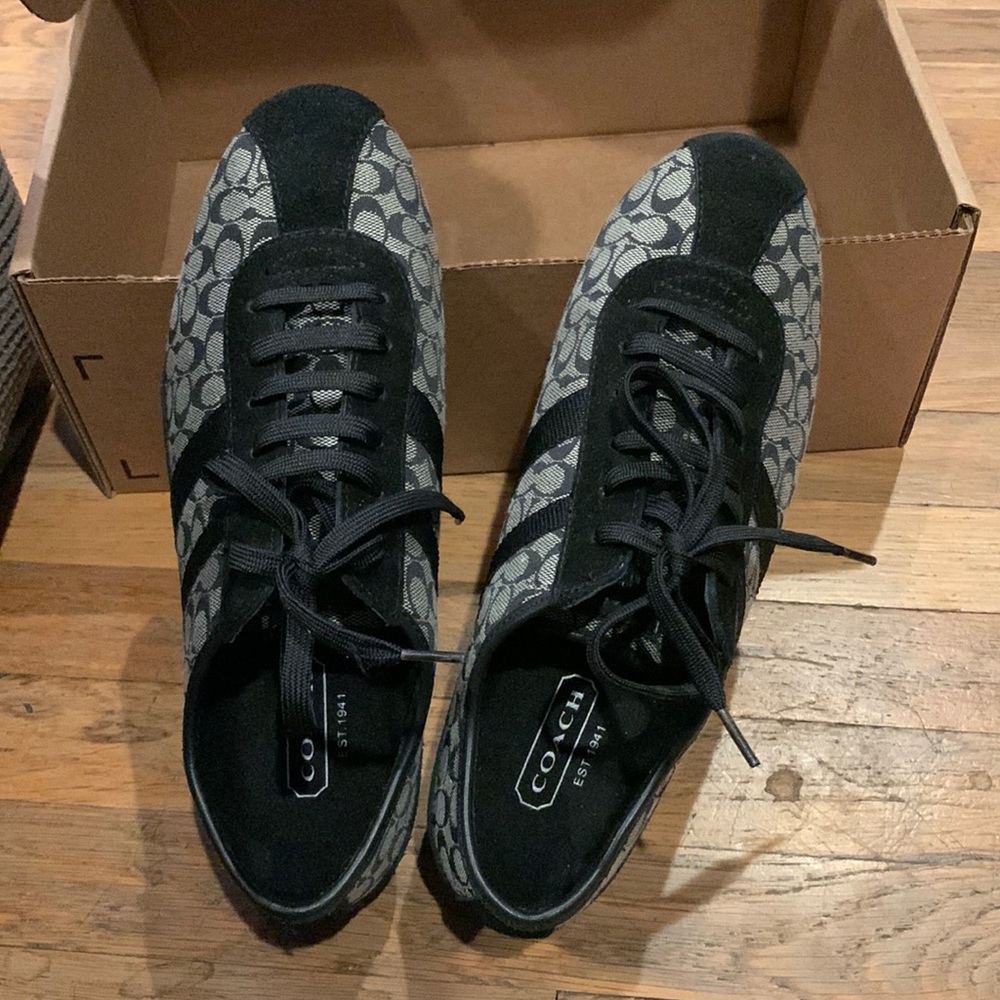 Coach tennis shoes size 8M